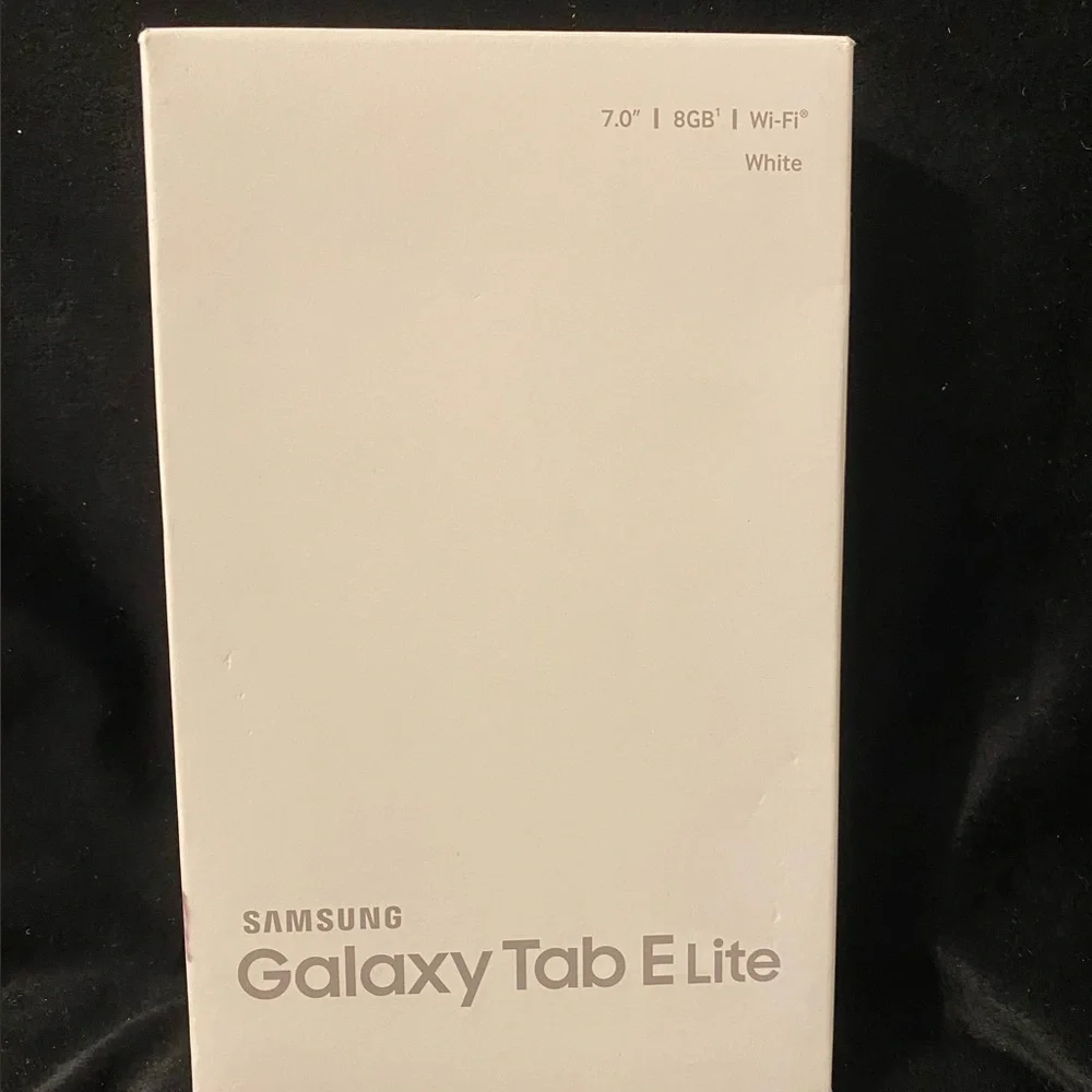 Samsung Galaxy Tab E Lite Tablet NEW in sealed Box